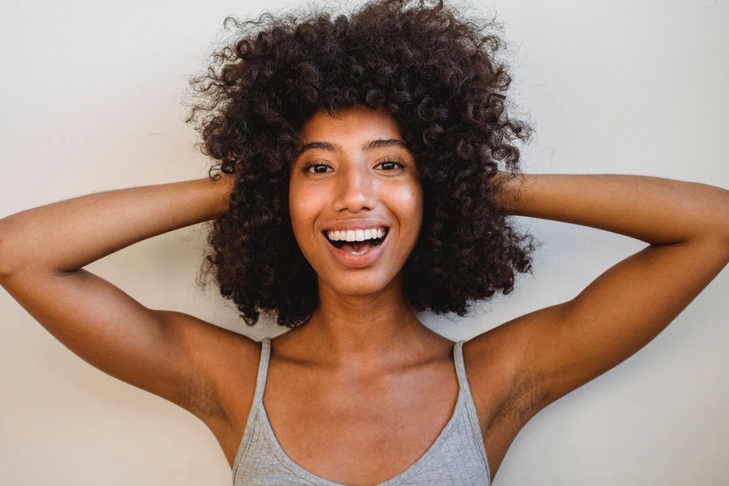 how-to-keep-your-synthetic-hair-from-tangling-darling-kenya